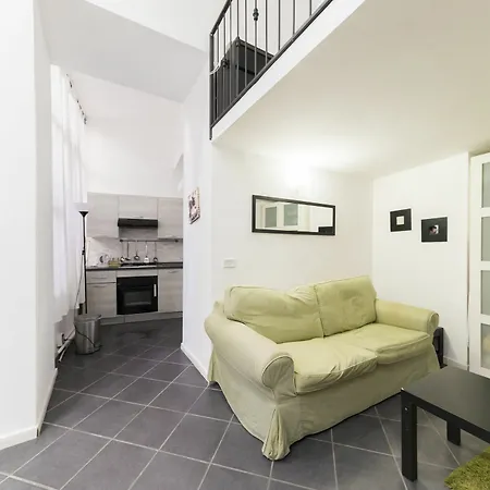 Amedeo Loft * Νάπολη
